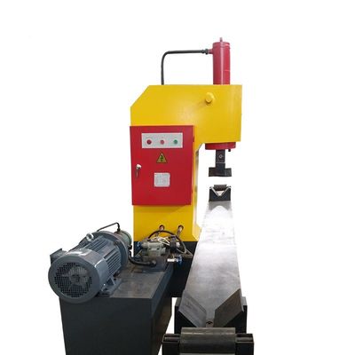 ट्यूब स्टील पाइप स्ट्रेटनिंग मशीन W31Y 600 * 10mm 11KW