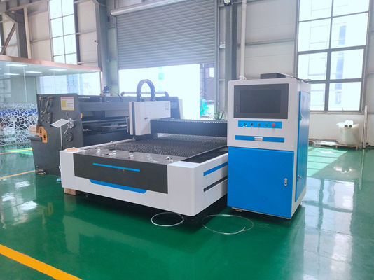 आयरन डबल टेबल लेजर कटिंग मशीन 3000W रेकस आईपीजी